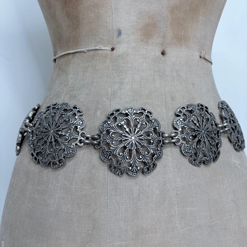 chunky silver metal waist chain belt