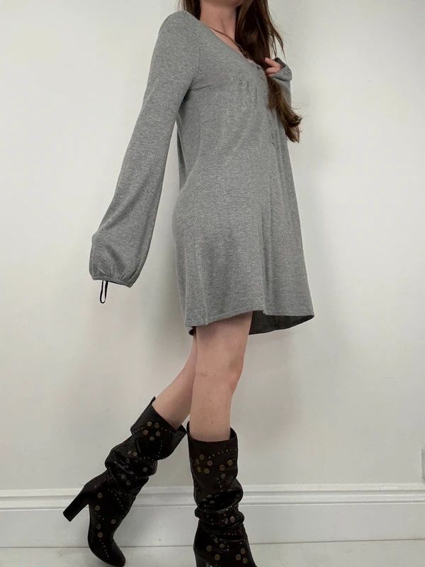 slouchy grey knit long sleeve mini dress