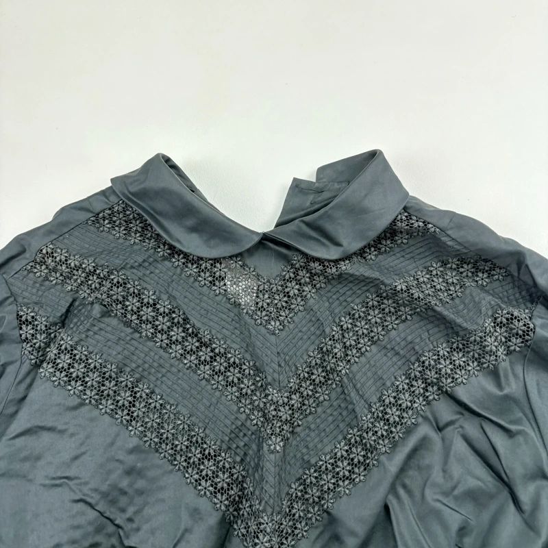 Black Lace puff antique Blouse