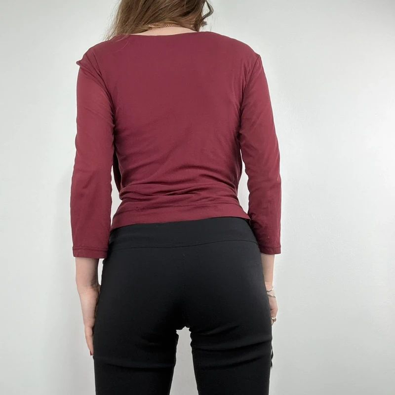 layered burgundy slouchy 3/4 length sleeve t-shirt