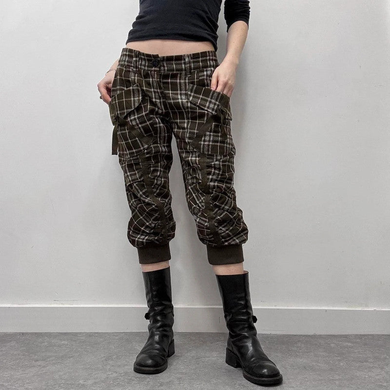 tartan puff cinched capri trousers