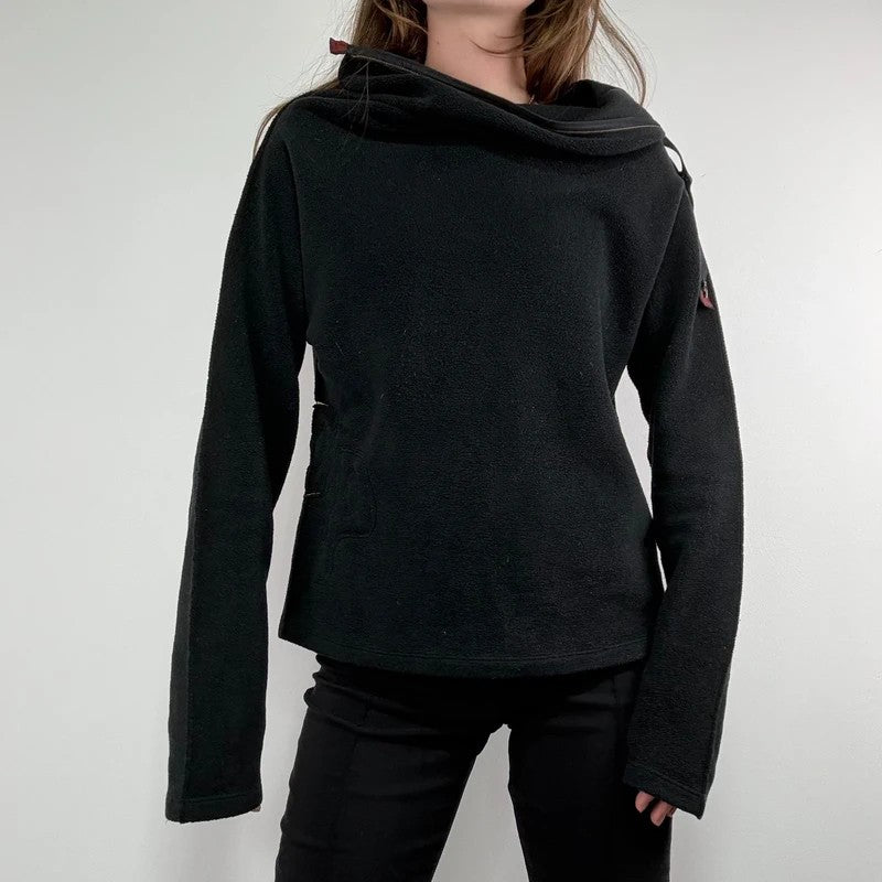 Fleece asymmetrical black zipper cop copine sweater top