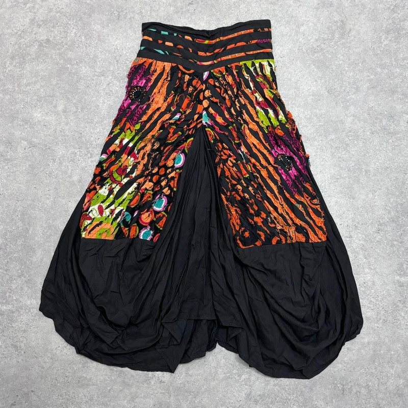 graphic grunge printed balloon skirt