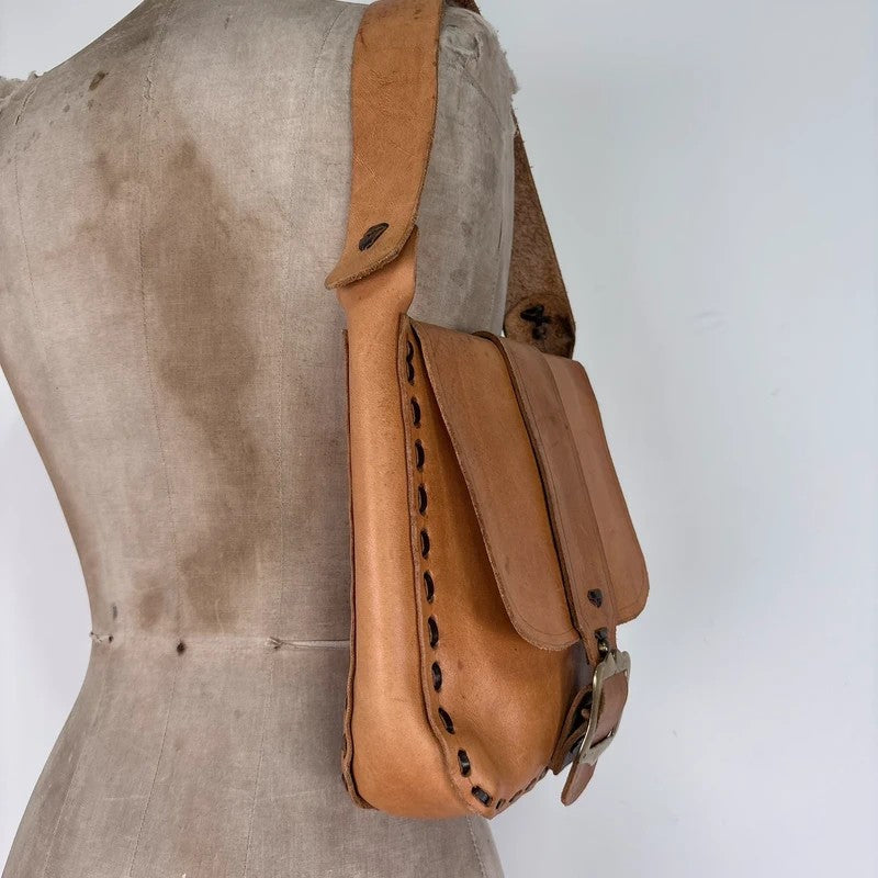 Tan cargo buckle western shoulder bag