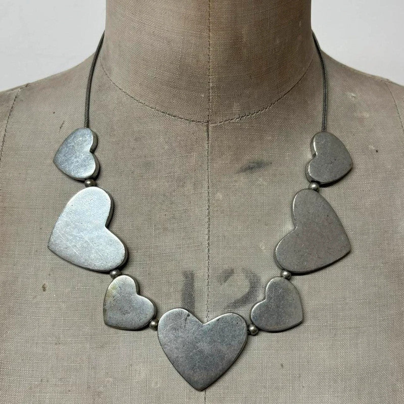 chunky silver heart necklace