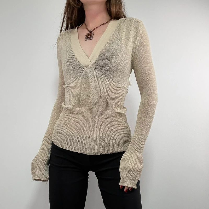 Long sleeve slouchy knit t-shirt