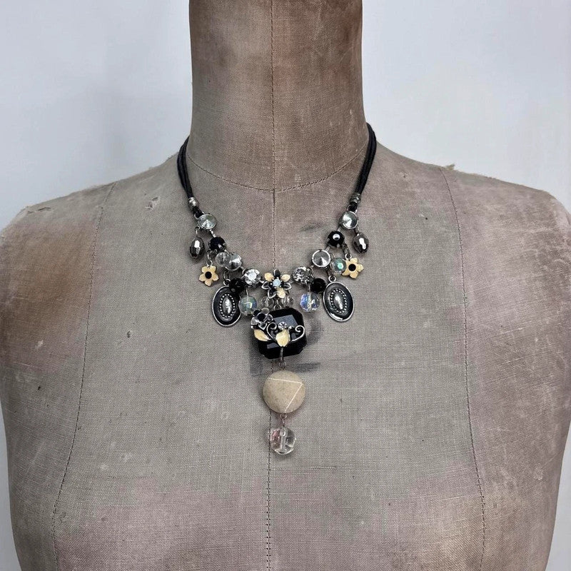 boho flower draped necklace