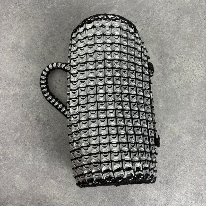 Vintage crochet can tab silver barrel handbag