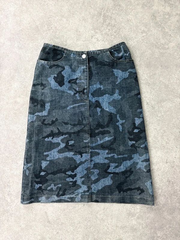 dark denim camo printed midi skirt