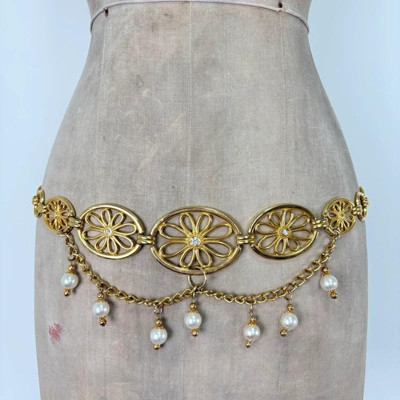 Gold metal chunky chain belt