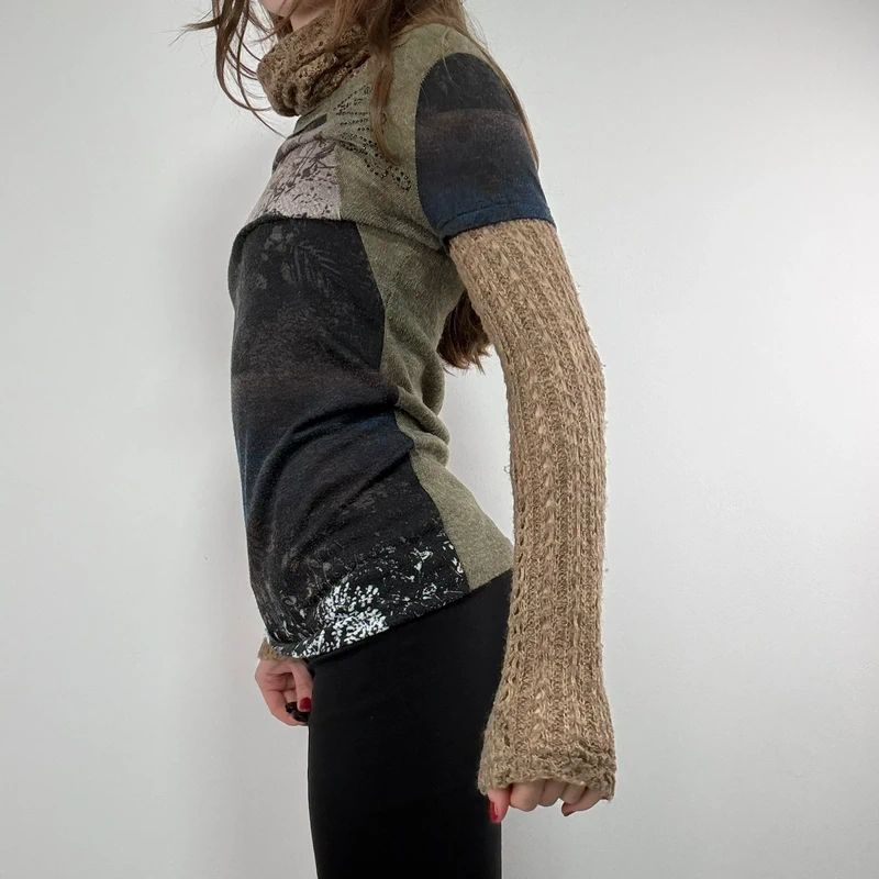 graphic distressed knit jumper