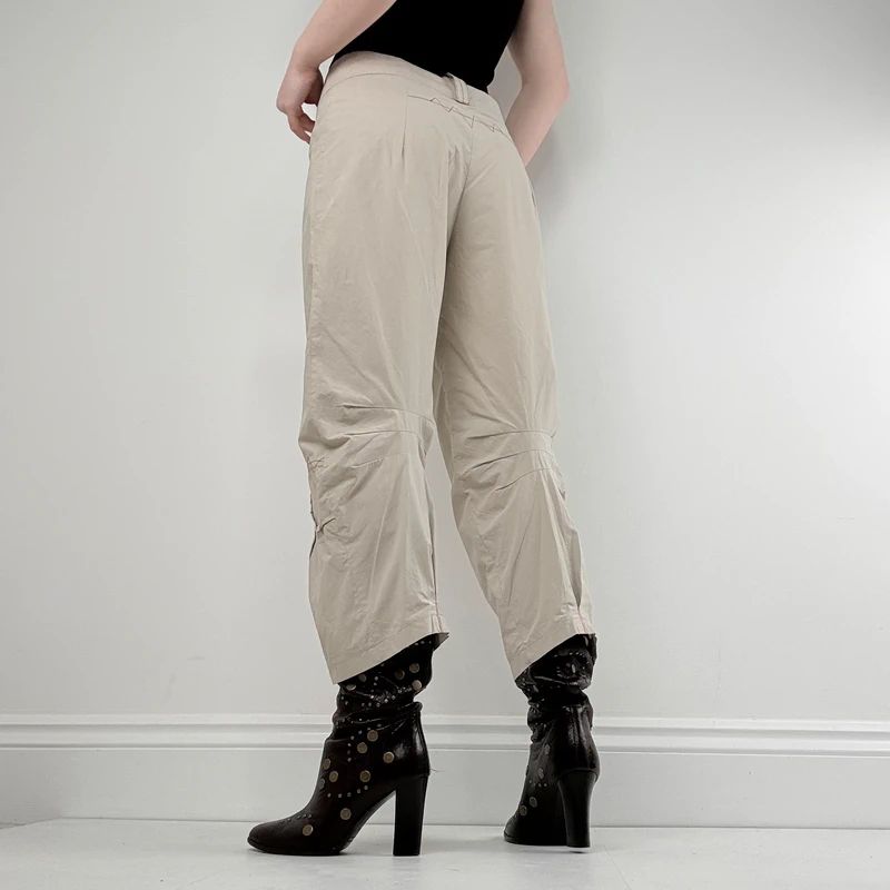 structured cropped capri trousers