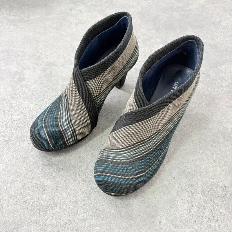 Striped heeled pumps