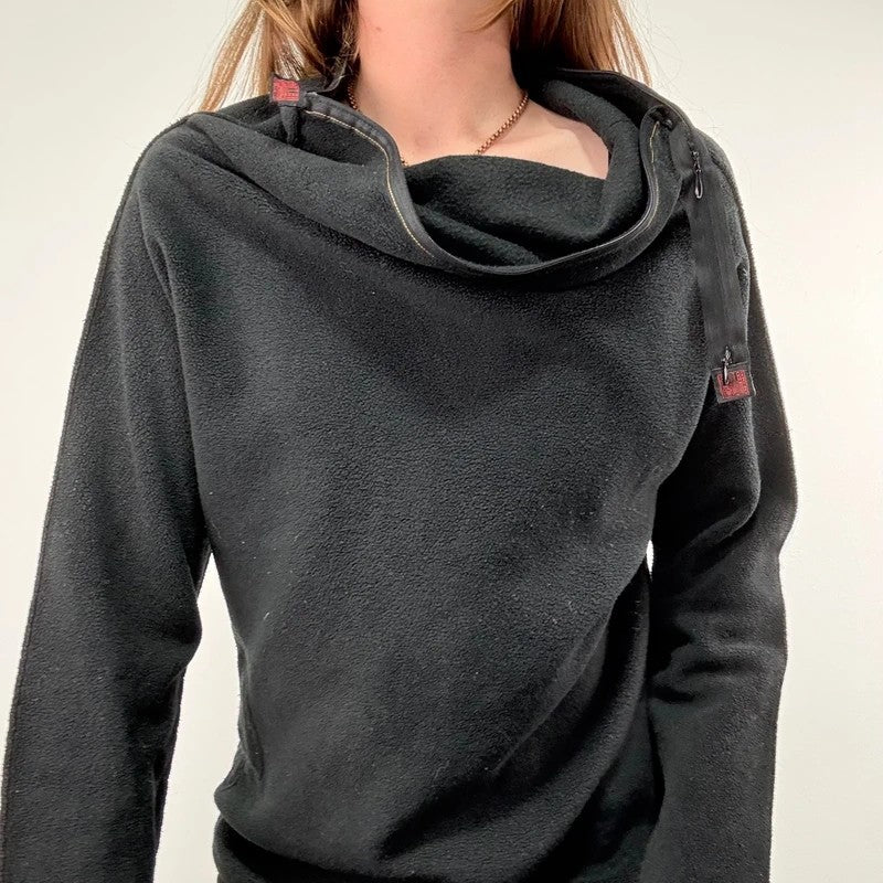 Fleece asymmetrical black zipper cop copine sweater top