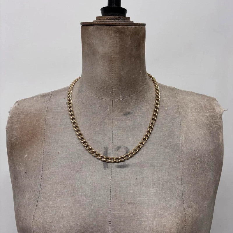 gold metal chain necklace