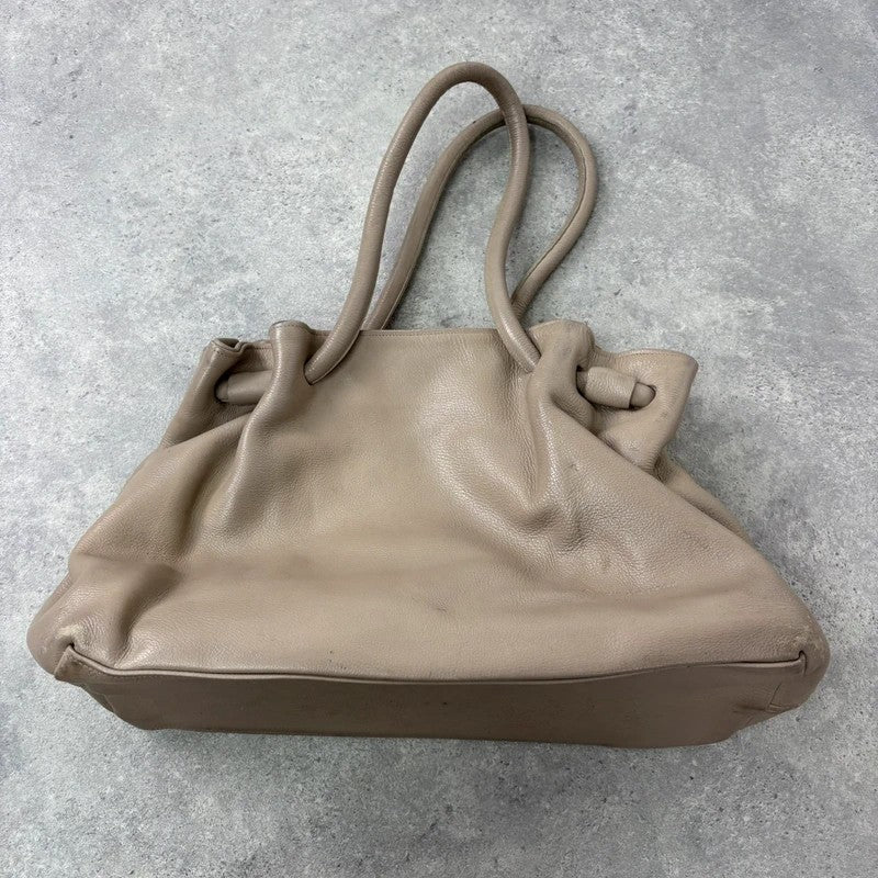 Beige vintage leather chunky handbag