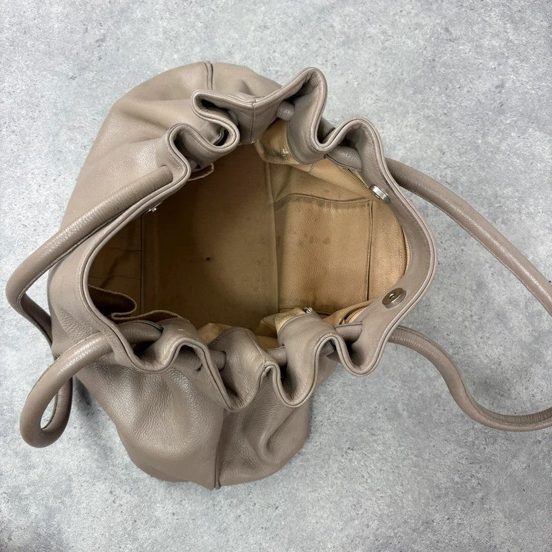 Beige vintage leather chunky handbag
