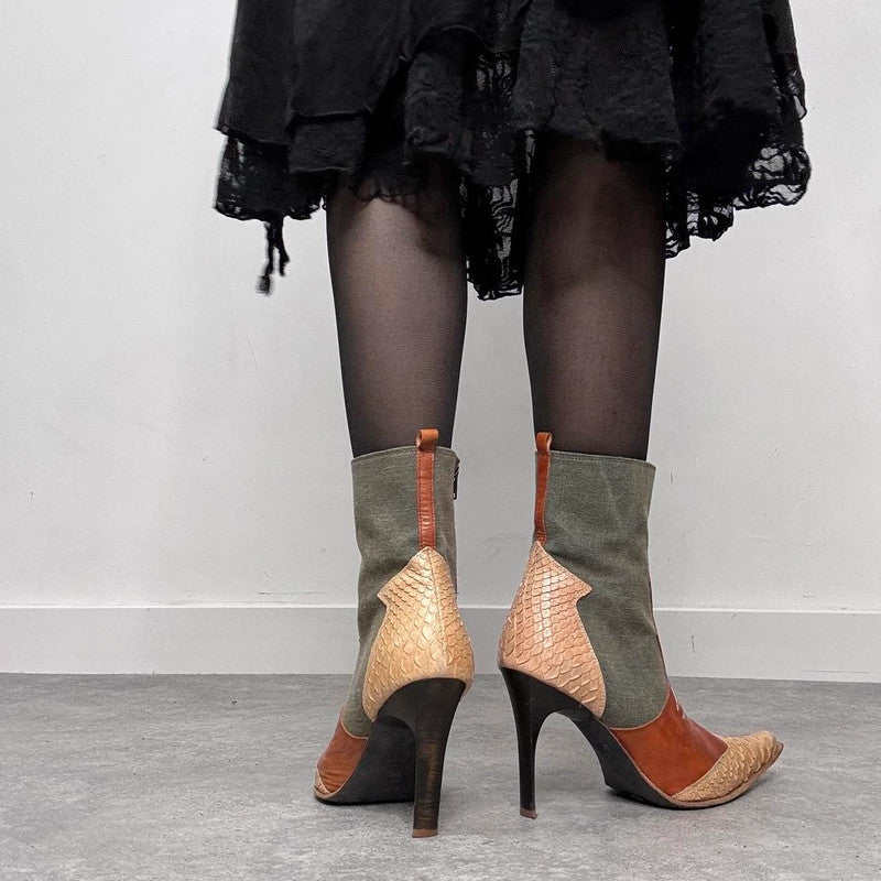 pointed toe cowboy boots