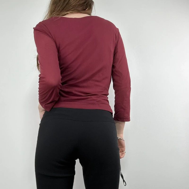 layered burgundy slouchy 3/4 length sleeve t-shirt