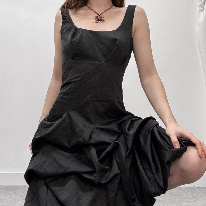 black puff balloon dress