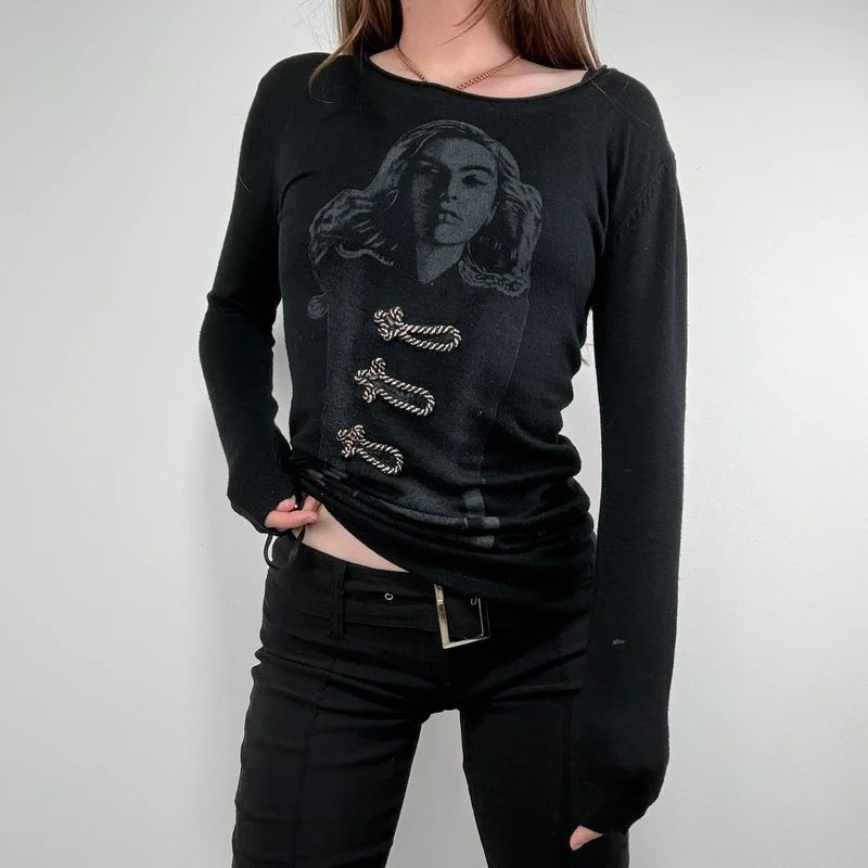 black long sleeve printed nepolion detailed t-shirt