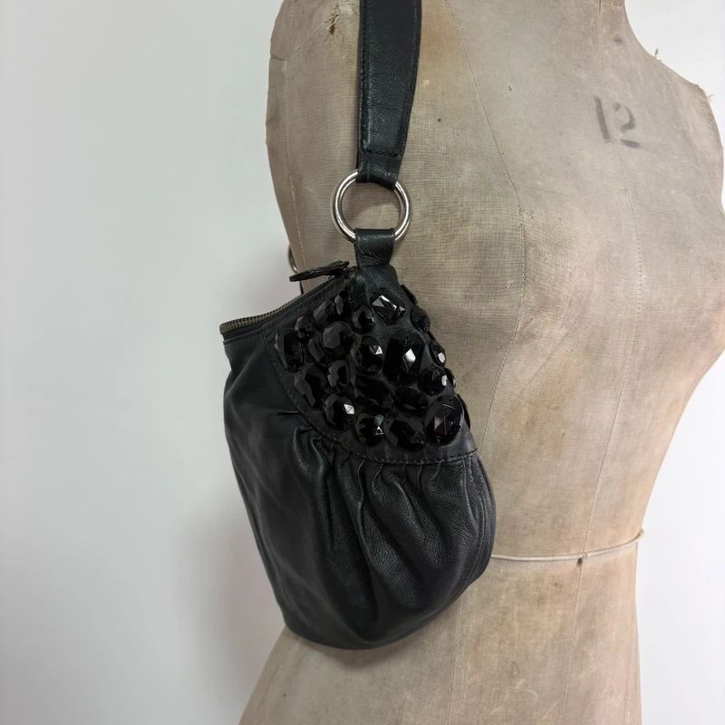 black leather slouchy shoulder bag
