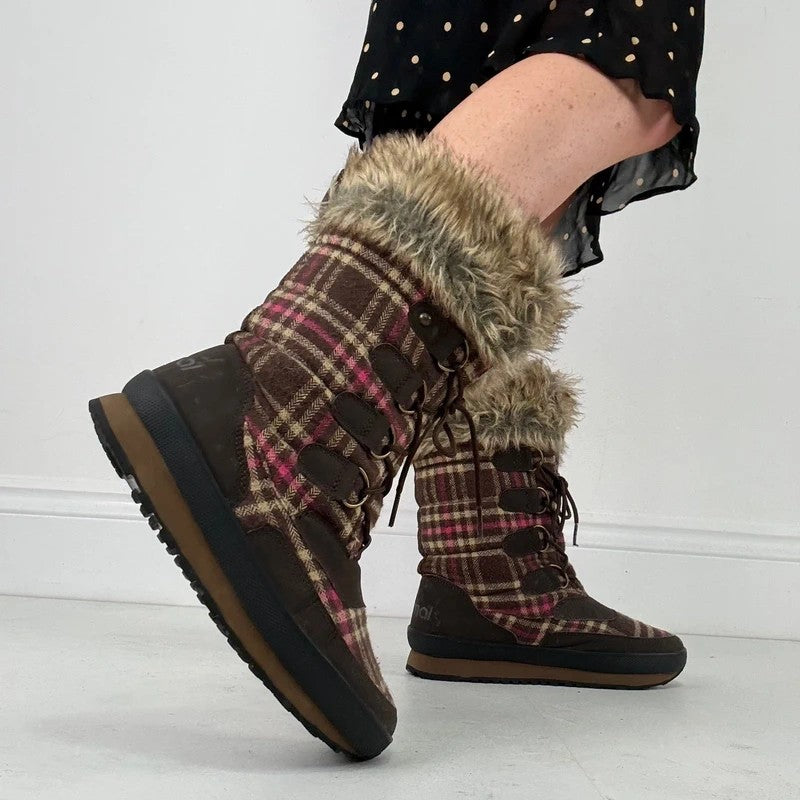 Brown tartan faux fur Animal ski style boots