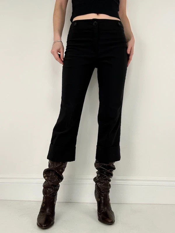black cropped capri paints