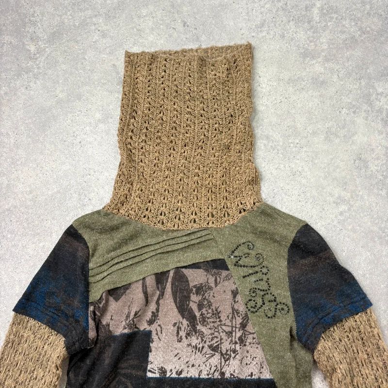 graphic distressed knit jumper