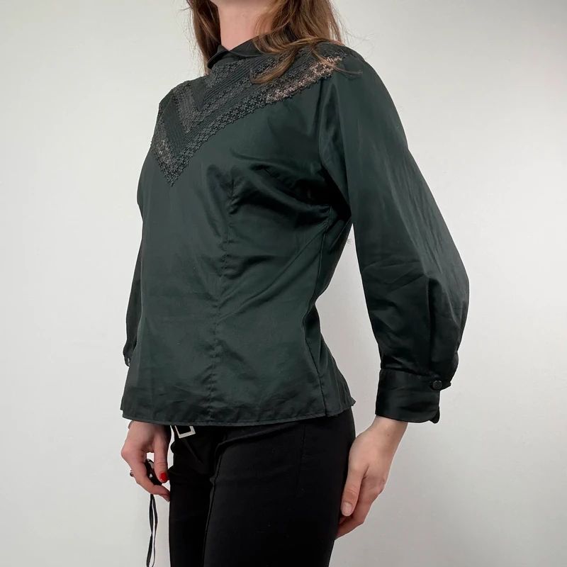 Black Lace puff antique Blouse