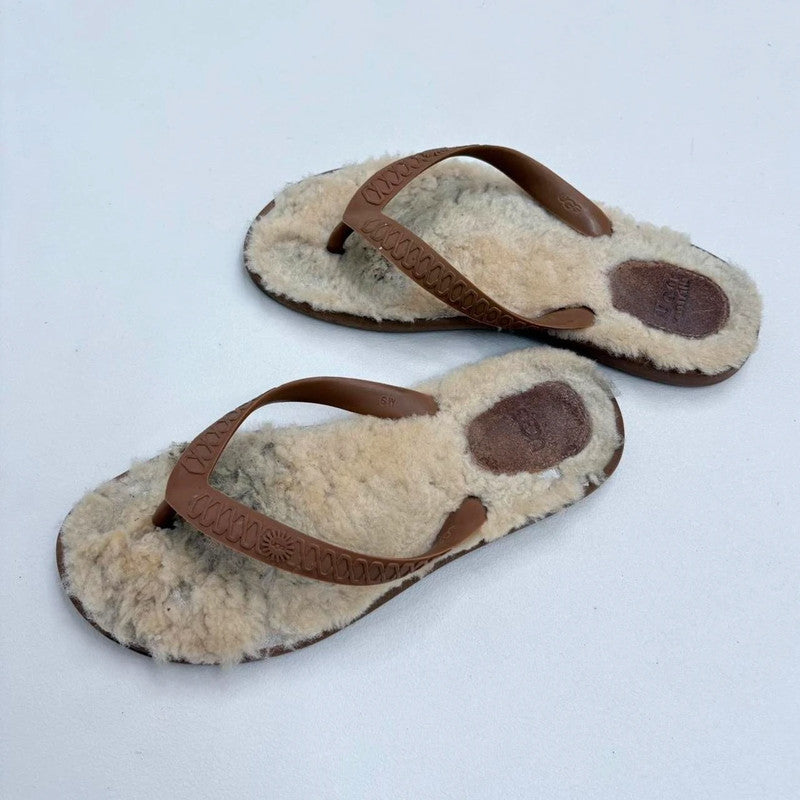 sheepskin leather UGGS flipflops