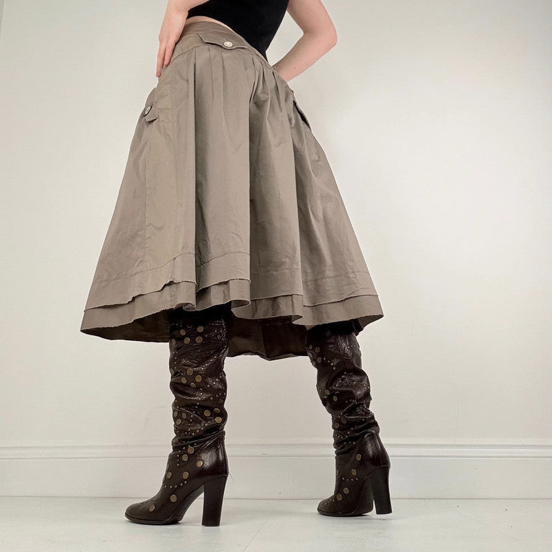 structured pleated khaki skirt