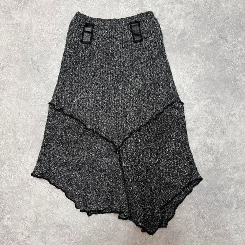 Ribbed asymmetrical maxi skirt