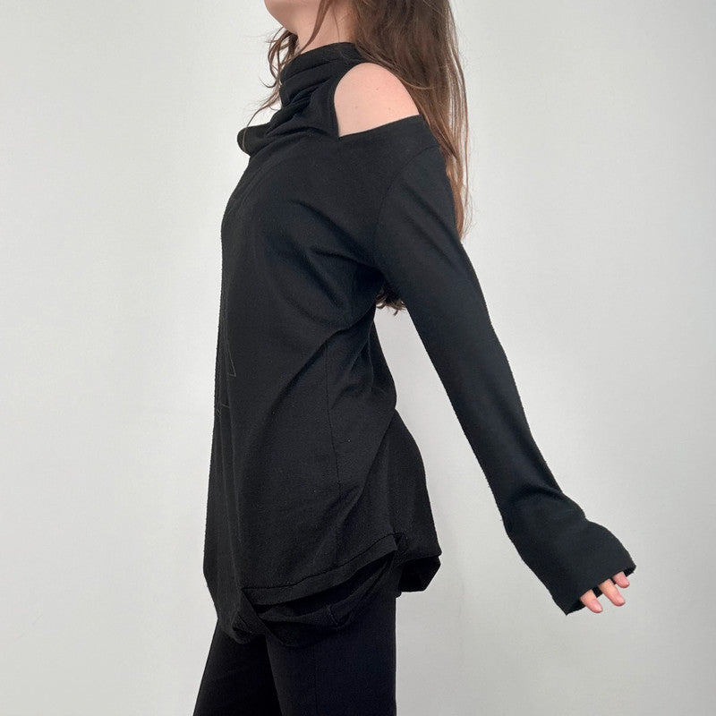 black slouchy Cop Copine t-shirt