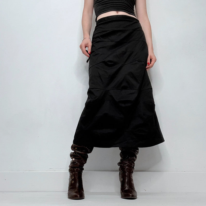black structured archival flared skirt