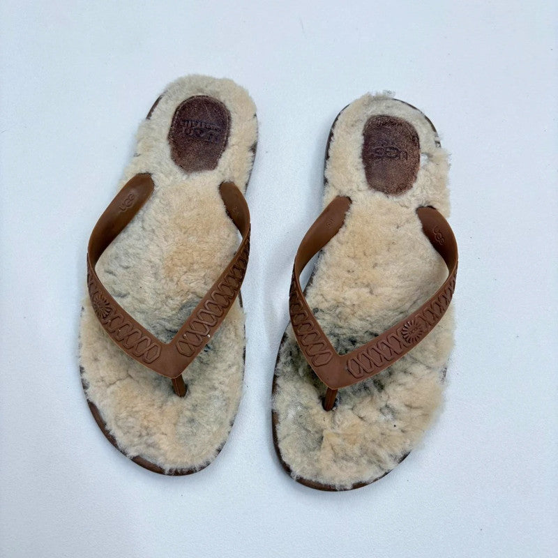 sheepskin leather UGGS flipflops