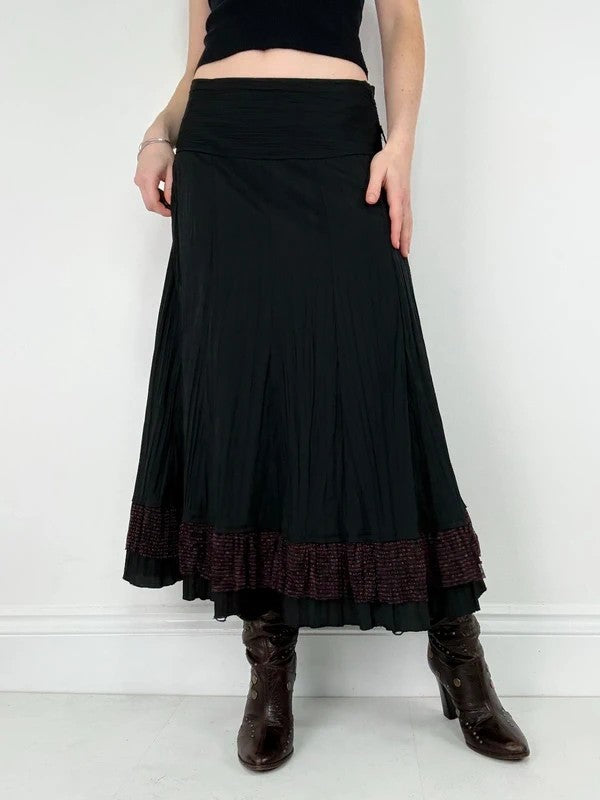 black crinkle flared pleated maxi skirt