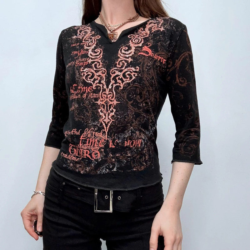 graphic printed grunge t-shirt