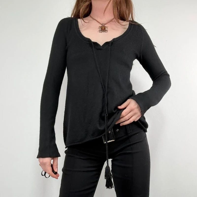black flared cashmere silk blend long sleeve top