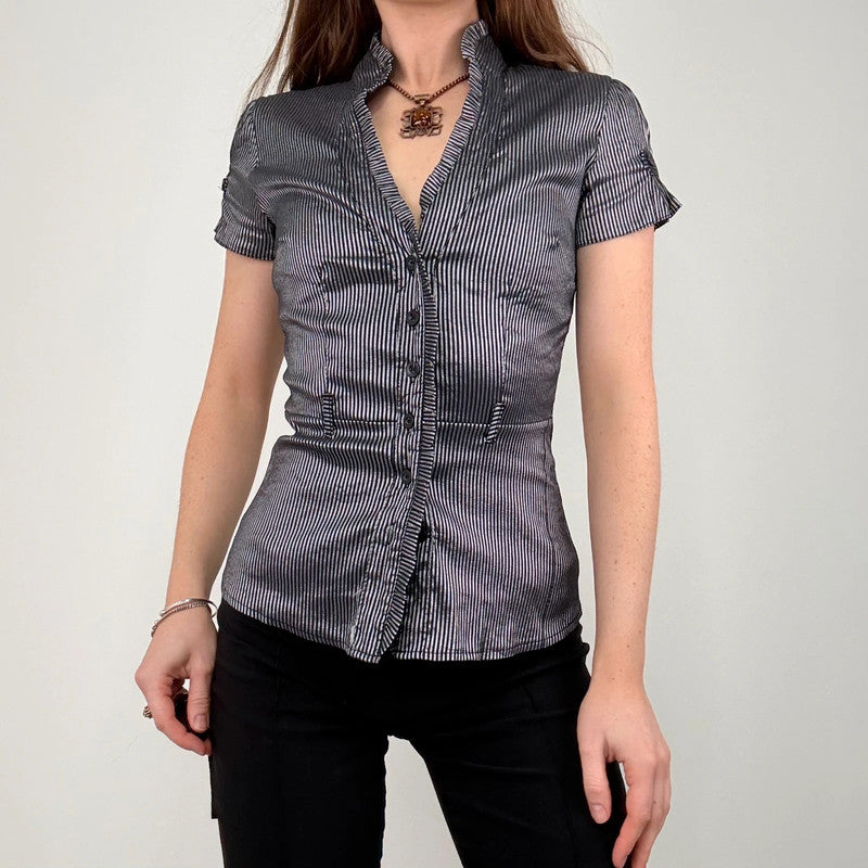 fitted pinstripe short sleeve shirt