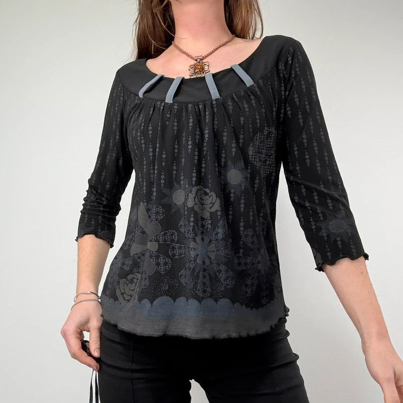 black wide neck belt loop 3/4 length sleeve polkadot t-shirt