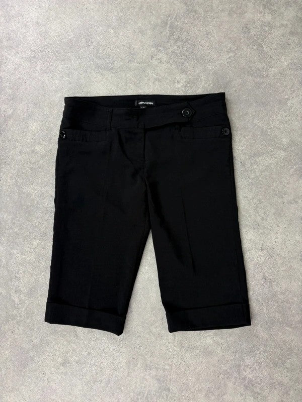 black cropped capri pants