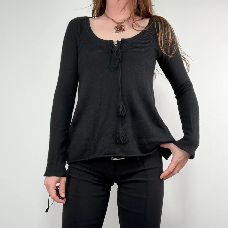 black flared cashmere silk blend long sleeve top