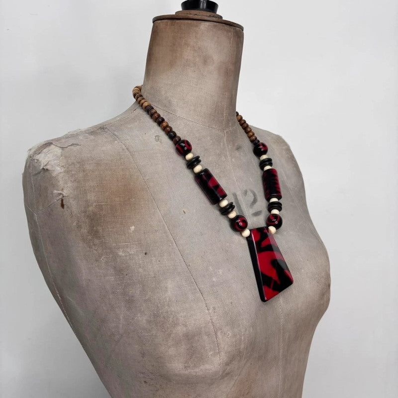 red beaded chunky necklace