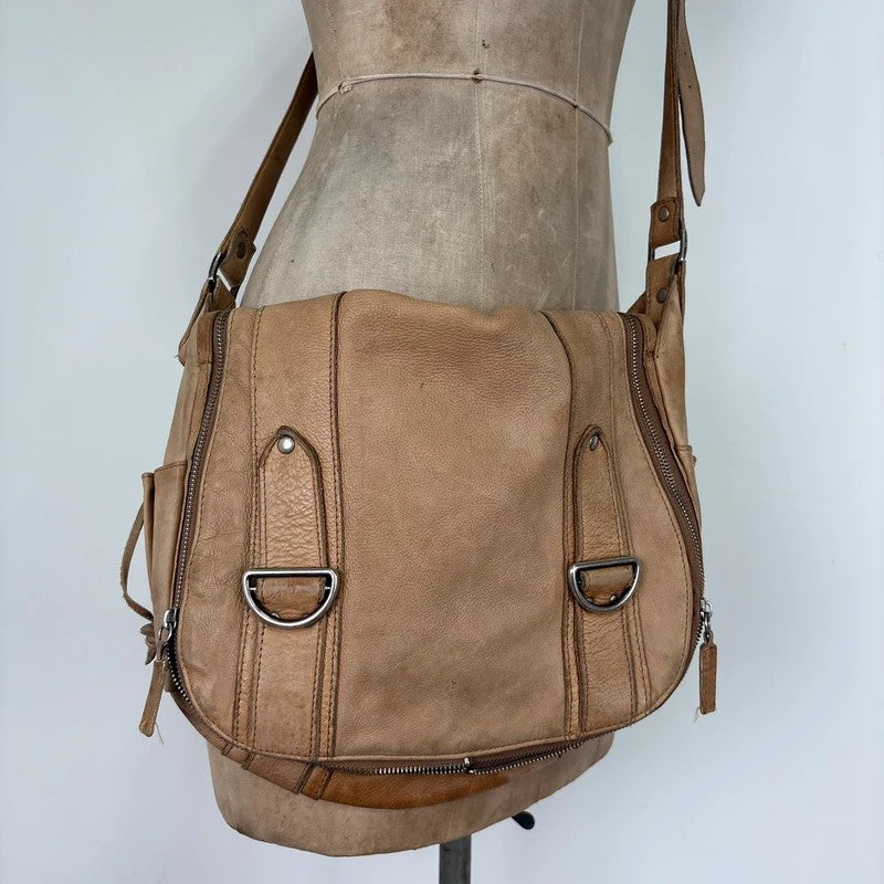 Tan distressed leather zip city crossbody D-ring bag