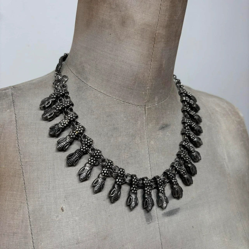 black chain collar necklace