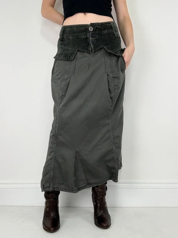 Marithé + François Girbaud adjustable button grey cargo skirt