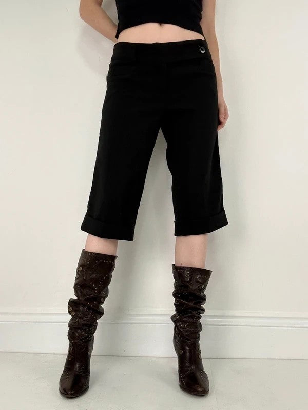 black cropped capri pants