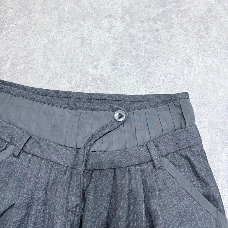 high rise corset style pleated shorts