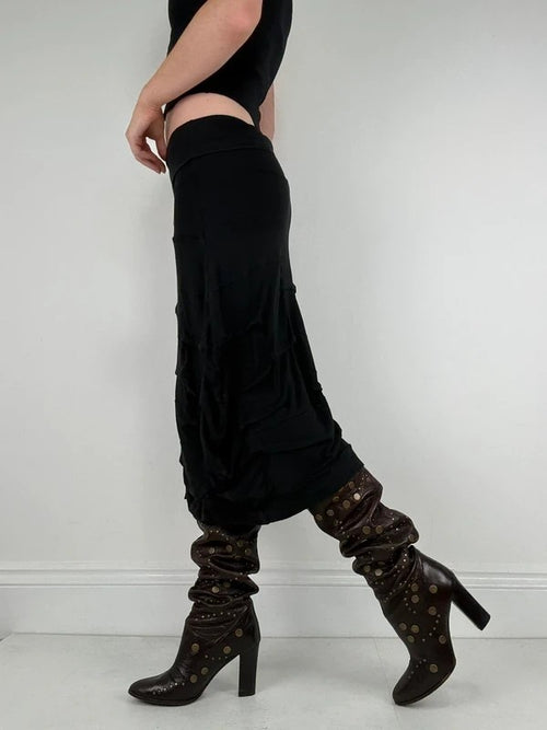 Black pleated structured puff skirt